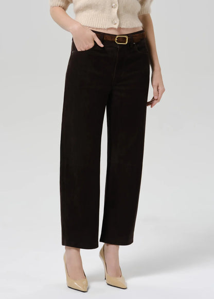 person wearing citizens of humanity womens Miro Relaxed Suede Pant In Chocolate
