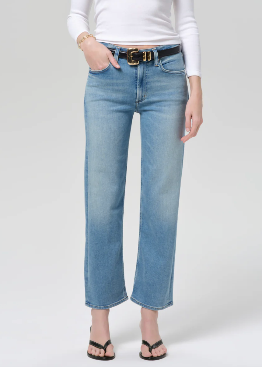person wearing citizens of humanity womens denim jeans Palma Straight Clean Hem in Luella