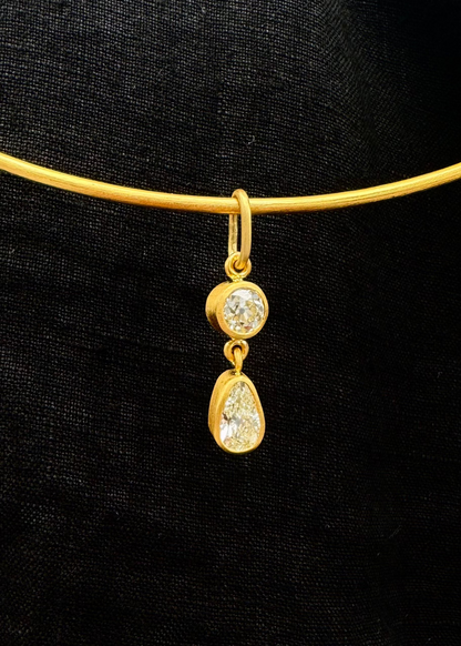 darius fine jewelry 18k yellow gold One-of-a-Kind Diamond Gem Drop Pendant