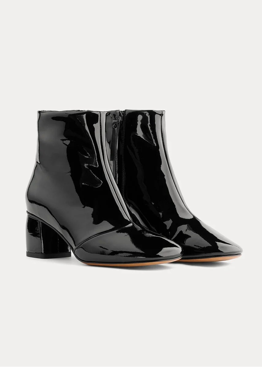 forte forte Patent Leather My Alma Ankle Boots in Nero Black