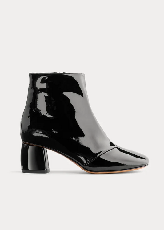 forte forte Patent Leather My Alma Ankle Boots in Nero Black