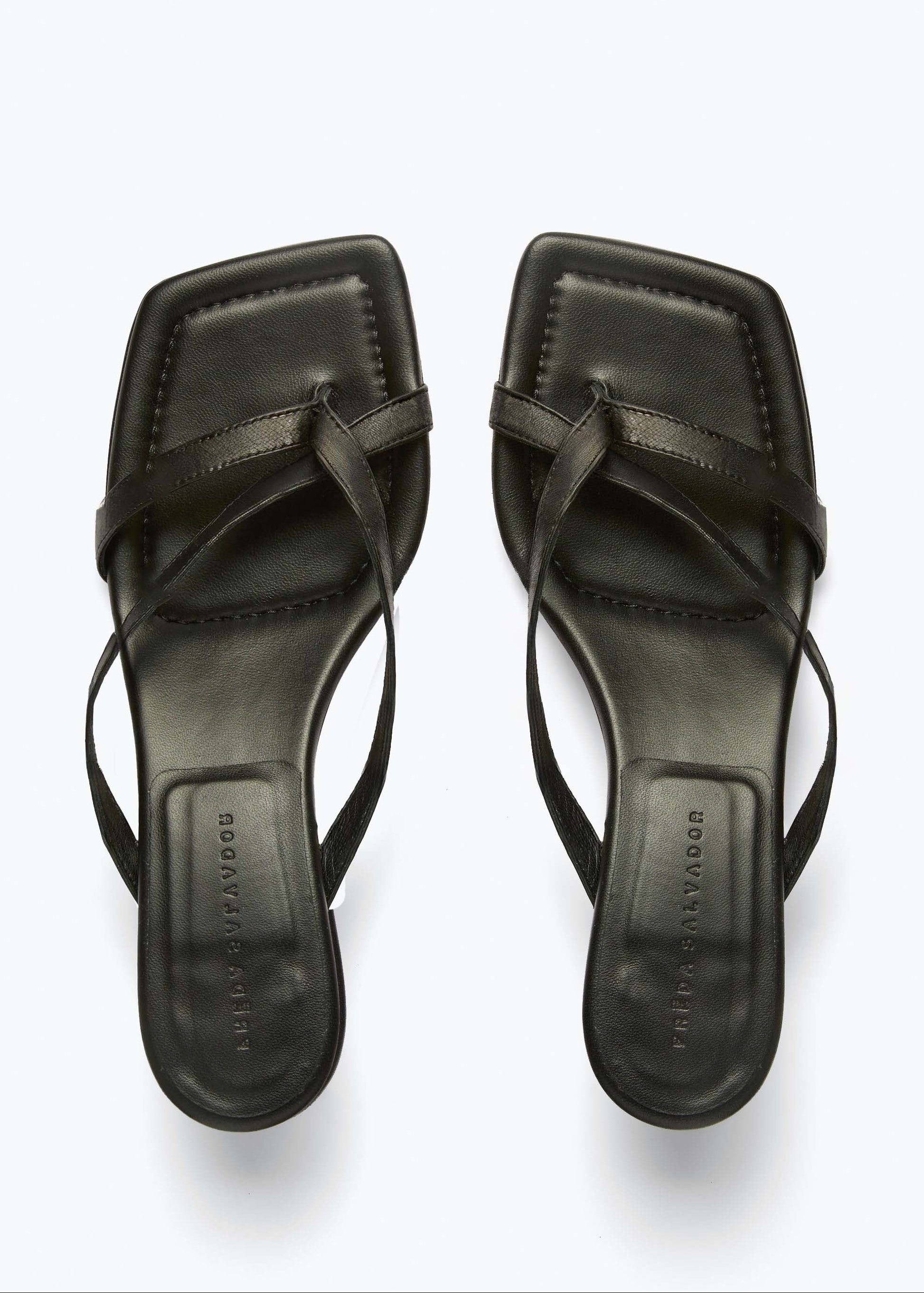 freda salvador womens Elaine Heel Sandal in Black