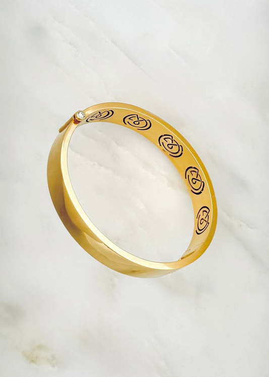 grace winfrey fine jewelry 18k yellow gold Gold Signature Bangle
