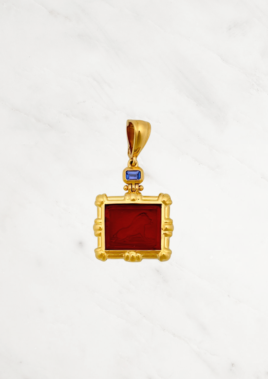 howl fine jewelry 18k yellow gold Tembo Lion Venetian Glass Pendant amber with tanzanite