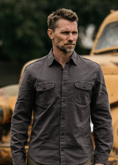 person wearing mens hiroshi kato The Brace Stretch Oxford in Charcoal