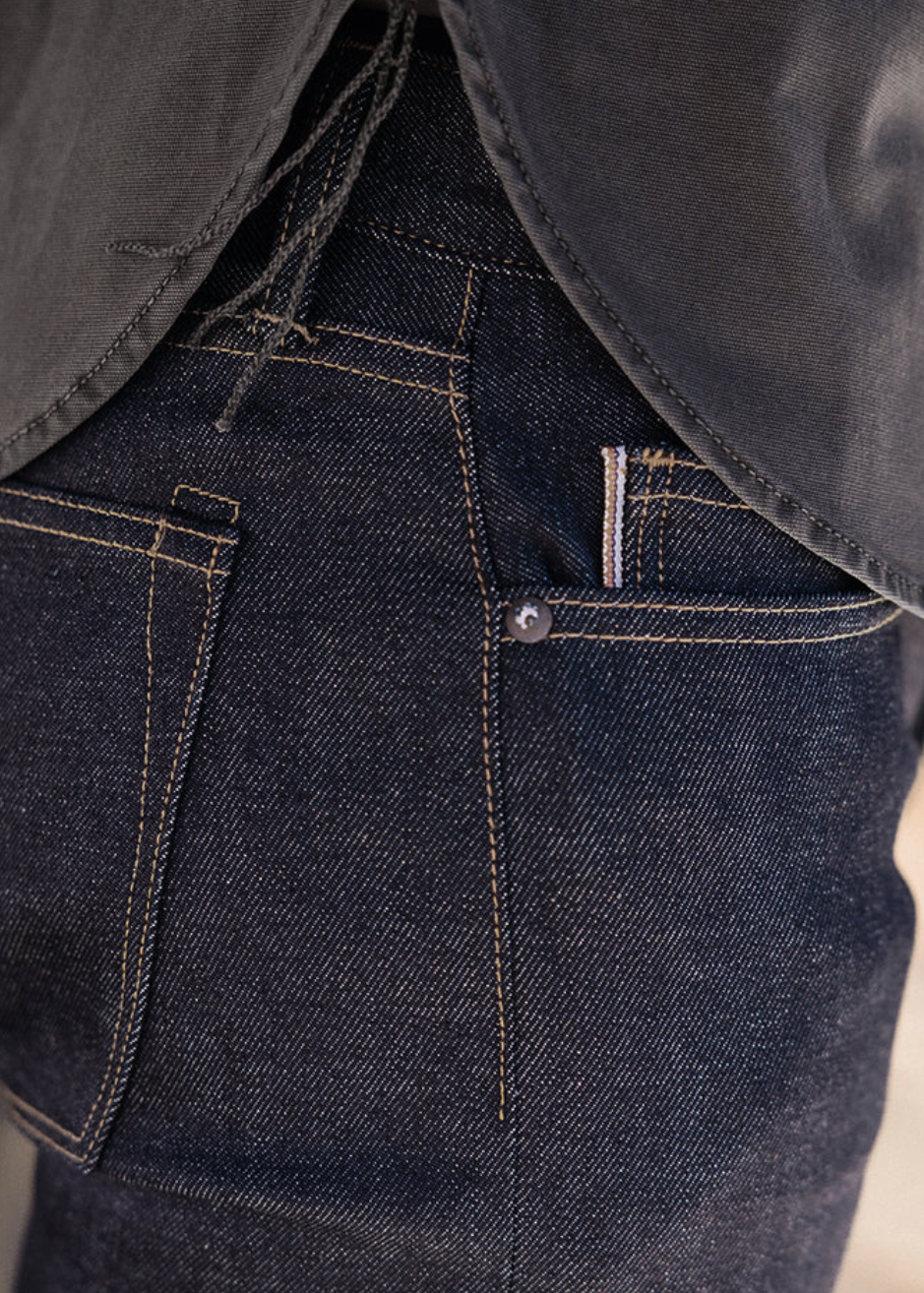 person wearing mens hiroshi kato The Brace Stretch Oxford in Charcoal