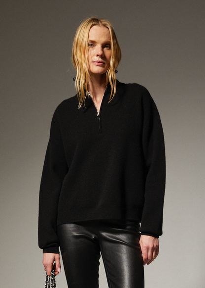 QUARTER ZIP SWEATER