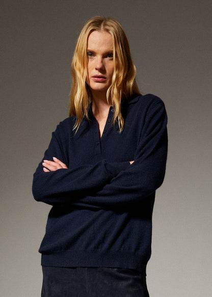 person wearing sprwmn womens Cashmere Polo Sweater in Navy