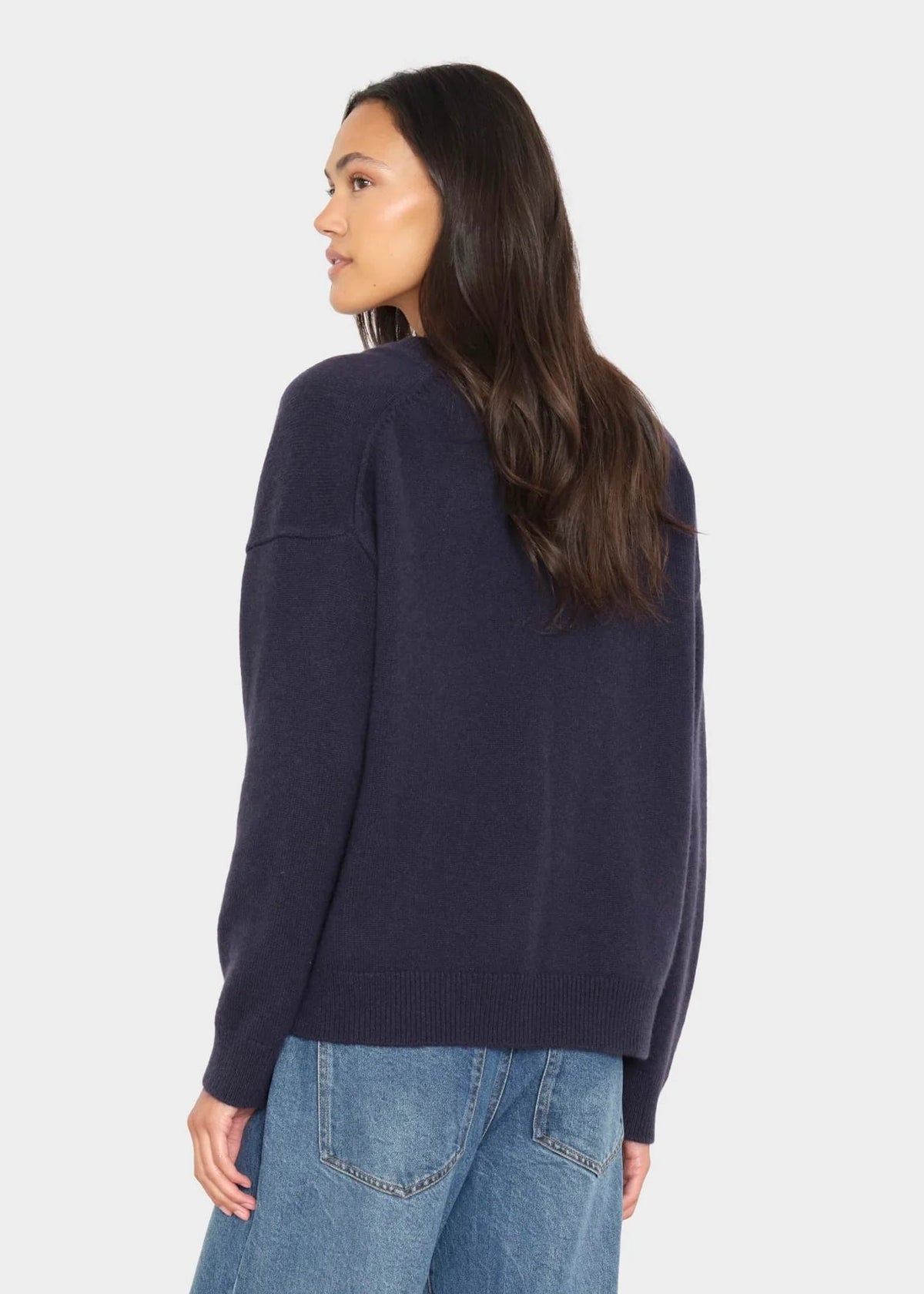 person wearing xirena womens Jodie Sweater in Midnight Blue Cashmere